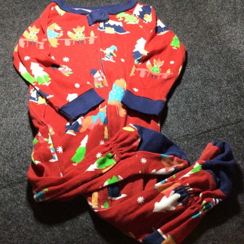 NWT 3 Pairs of HolidayPajamas for Boy 6-9 Months - 第 4/4 張圖片