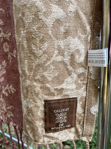Calzeat Of Scotland Throw Red Gold Tan Chenille Blend Fringe 48X60 Blanket Wrap - Picture 4 of 5