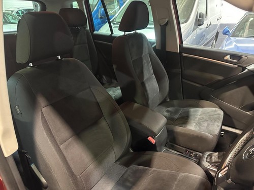 2015 Volkswagen Tiguan 2.0 TDI BlueMotion Tech Match DSG 4WD Euro 5 (s/s) 5dr ES - Picture 12 of 20