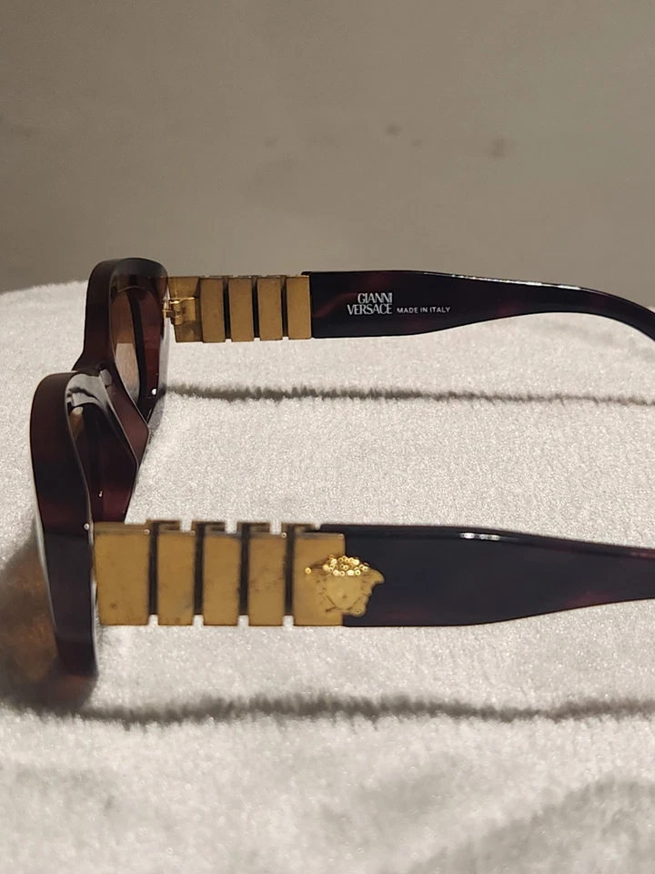 Gianni Versace Mod 481b Col 900 Foto 2 de 4