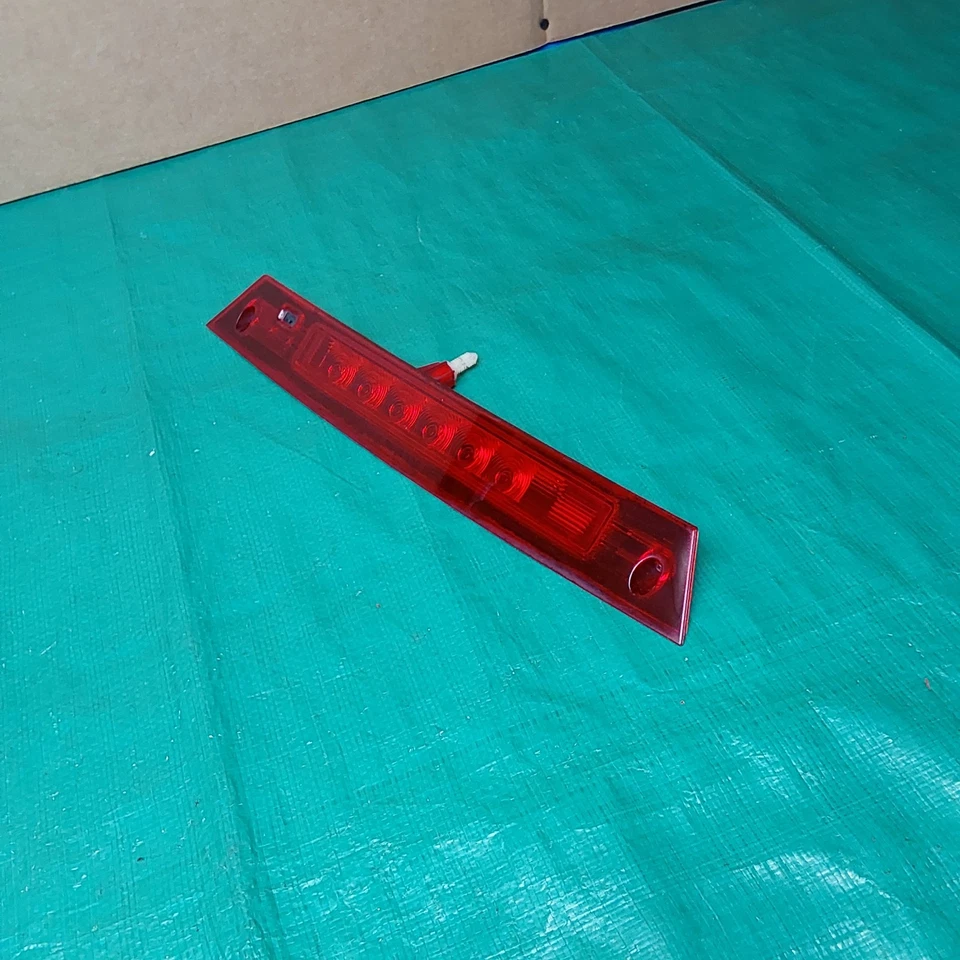 Ford Edge Lincoln MKX 2007-2011 alerón trasero LED tercera luz de freno OEM Foto 2 de 4