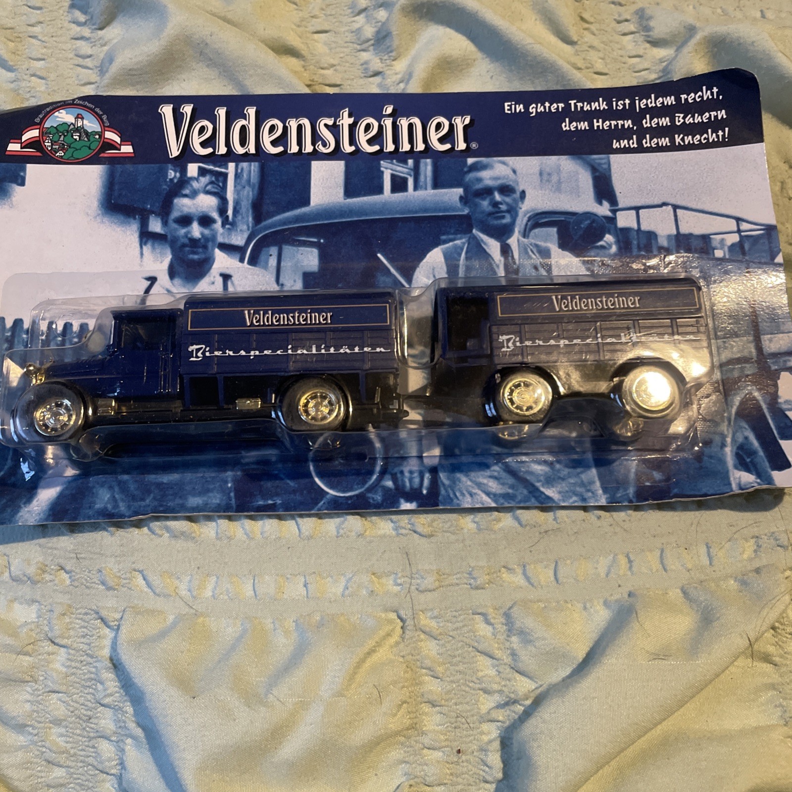 Bild 2 von 8