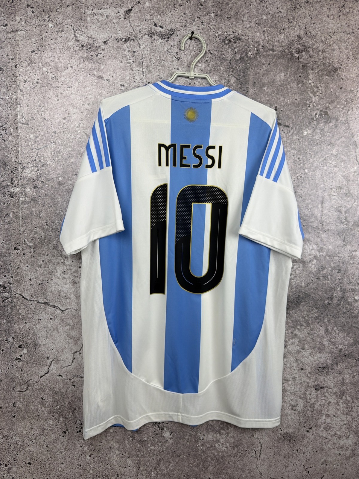 MESSI ARGENTINA JERSEY 2024 HOME SOCCER FOOTBALL SHIRT ADIDAS MEN SIZE L