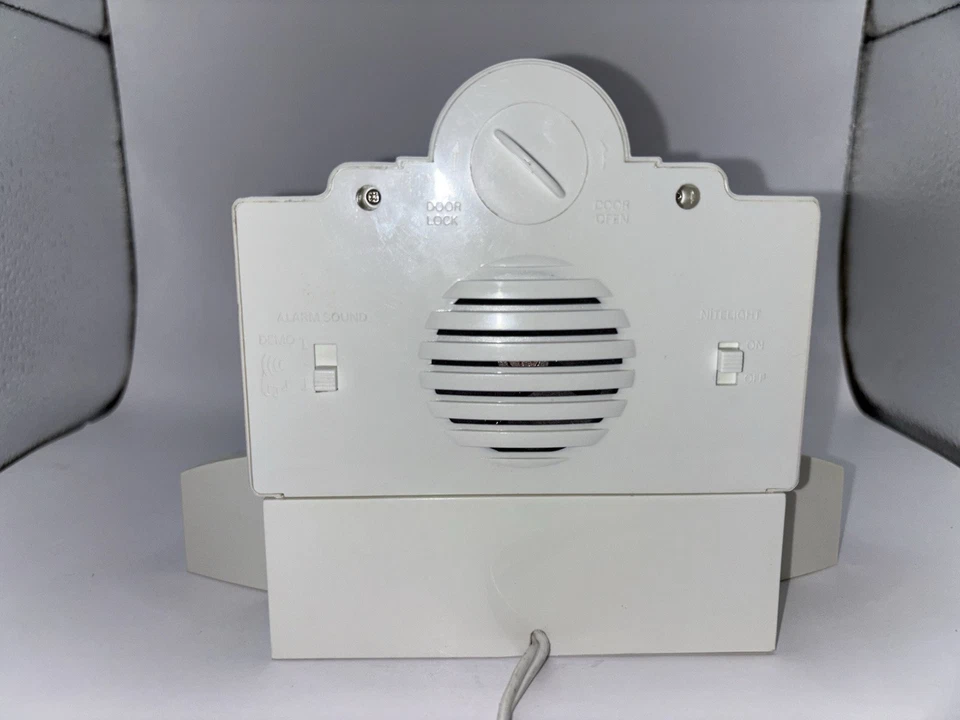 Vintage New York Giants Digital Scoreboard Alarm Clock Spartus Corp - Image 4 of 4