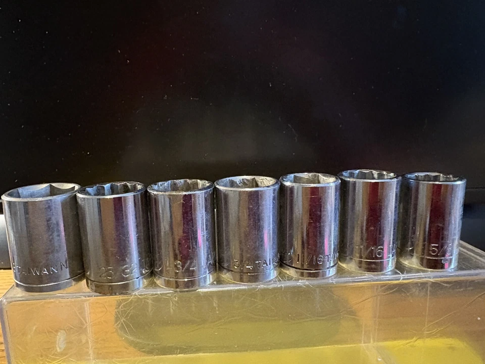 15 JAPAN/TAIWAN 1/2” DRIVE SOCKETS 3/8-7/8”+NICE 1/2” RATCHET USED Lot -15 - Image 2 of 4