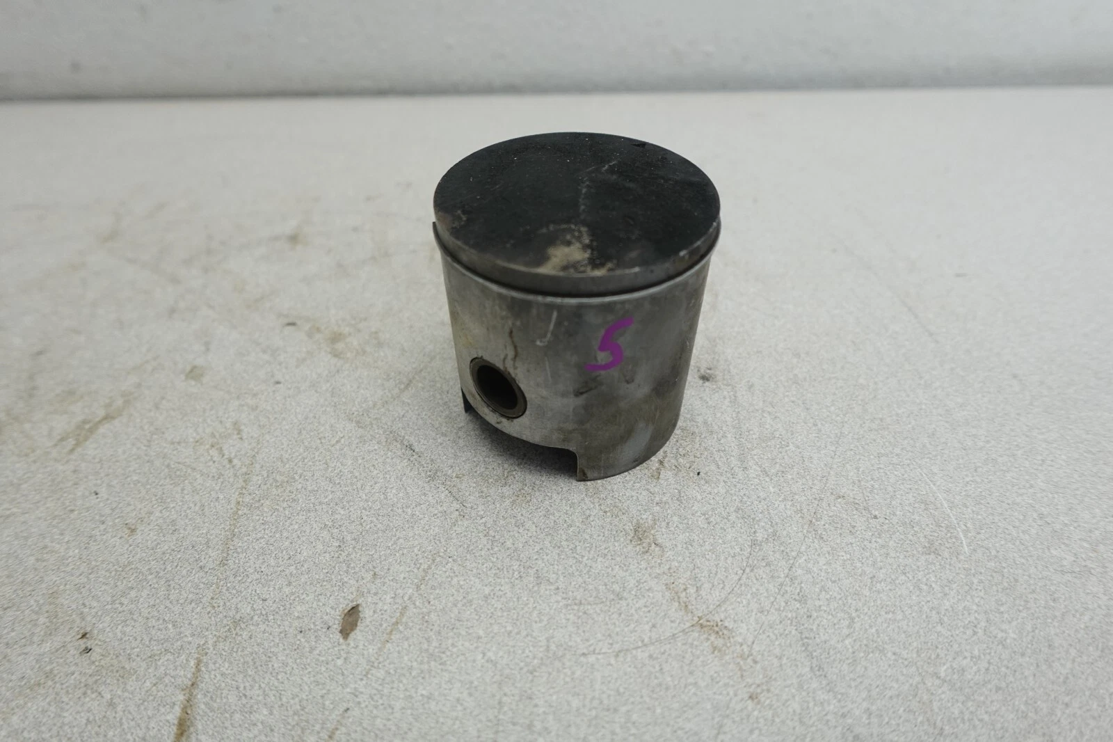 1984-1987 Polaris INDY 600 Snowmobile OEM Engine Motor Piston Ass'y