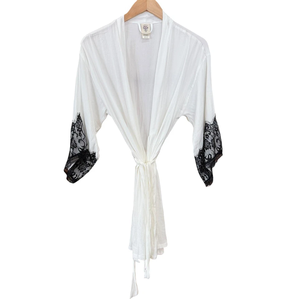 NUEVO CON ETIQUETAS Blanco Satén Kimono Envolvente Lencería Bata con Encaje Negro S Foto 2 de 2