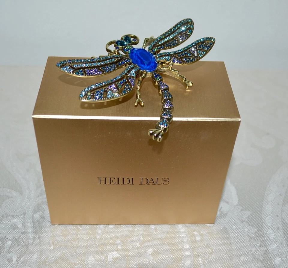 Nuevo $130 HEIDI DAUS "Trembling Brilliance" Libélula Broche Prendedor Cristales Azules Foto 3 de 4