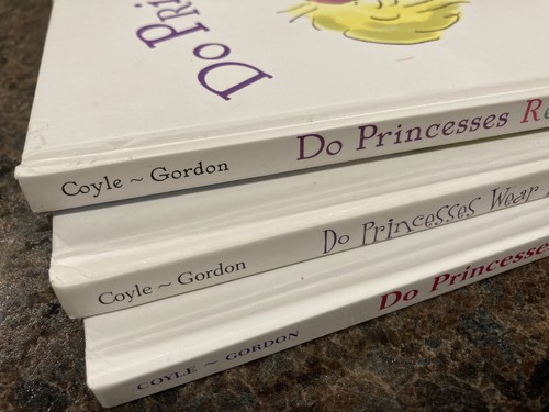 Lot Of 3 Do Princesses Kiss Frogs~Scrape Their Knees~Hiking Boots~Hard Cover - Picture 6 of 8