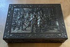 Vintage Rembrandt Dordrecht Holland Victoria Biscuit Tin