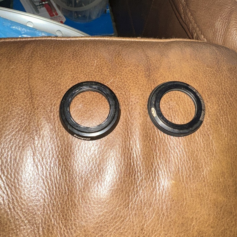 Hope Headset Top Cover x2 black dust cover