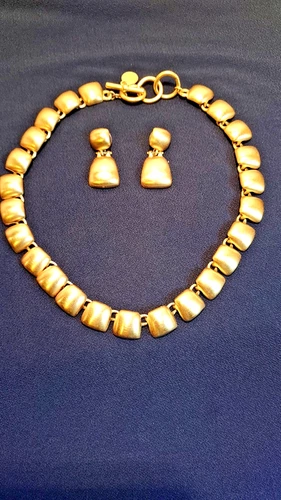 Anne Klein Signed Vintage Necklace And Earring Set Toggle Clasp 80's  Preowned