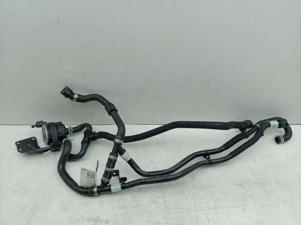 TUBOS BOMBA AGUA ELÉCTRICA NISSAN JUKE 1.6 GASOLINA HÍBRIDA 210116PD0B F16 2019-2025 Foto 2 de 4
