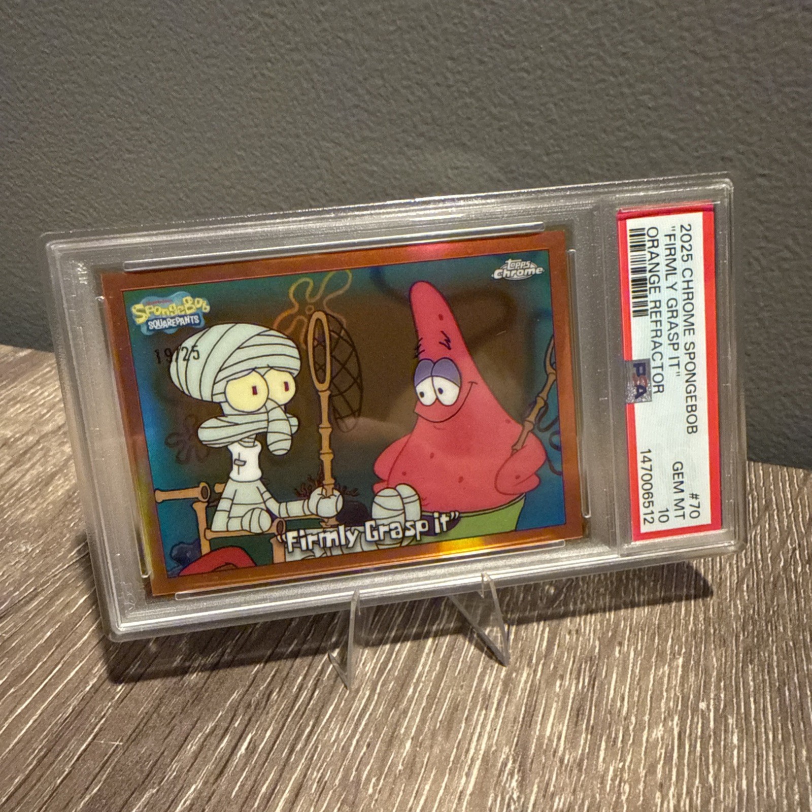 2025 CHROME SPONGEBOB "FIRMLY GRASP IT" Orange Refractor #70 PSA 10 view 3