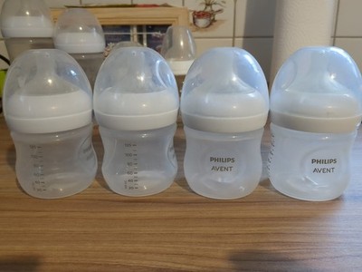 7x Philips Avent Anti Colic Babyflaschen und eine NUK Glasbabyflasche