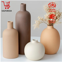 Moderne 4-Teilige Vasen Aus Keramik In Morandi-Farben, Skandinavisch
