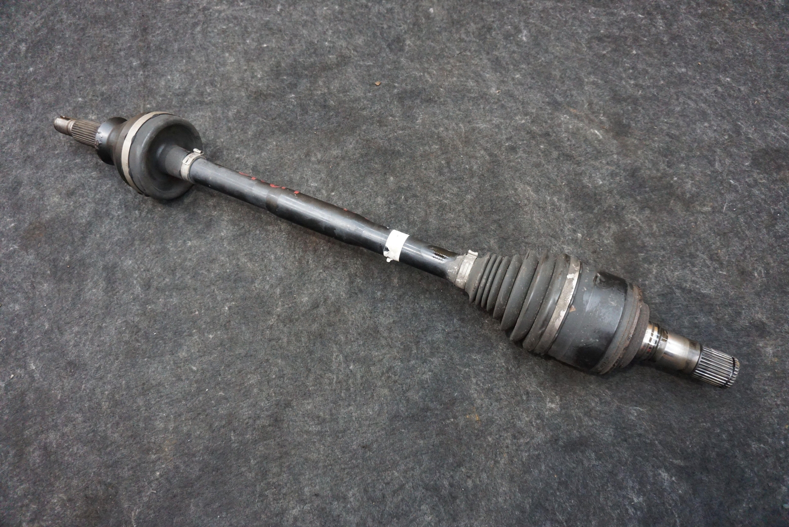 Rear Left CV Axle Shaft Assembly 670104207 Maserati Quattroporte S M156 2014-17+