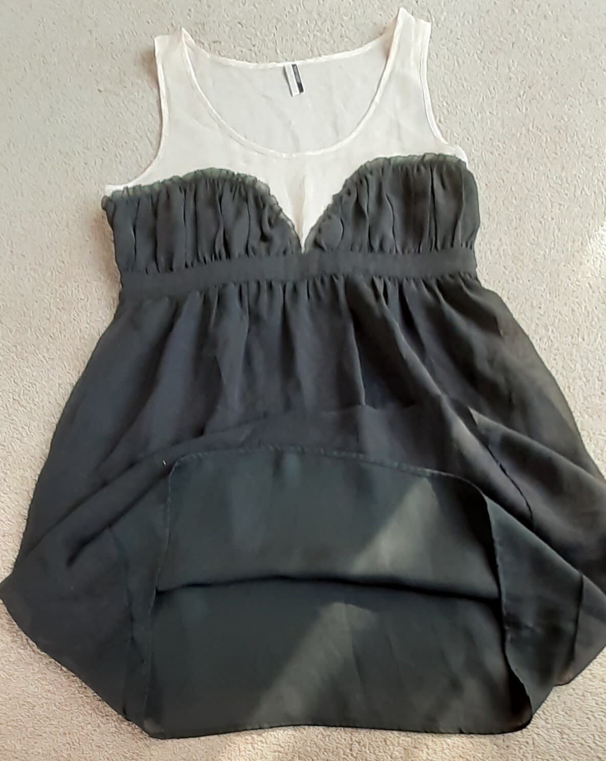Picture 2 of 5