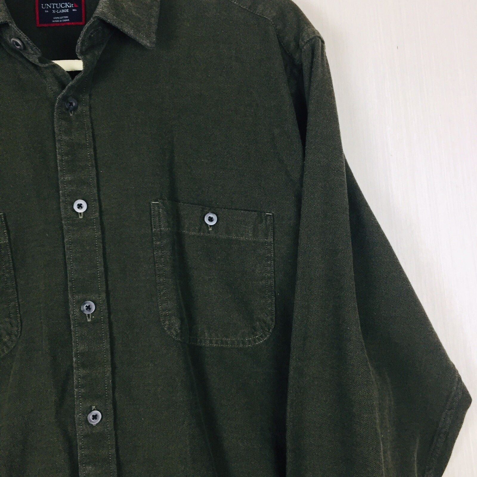 UNTUCKit Men Dark Gray Solid Button Up Long Sleev… - image 4