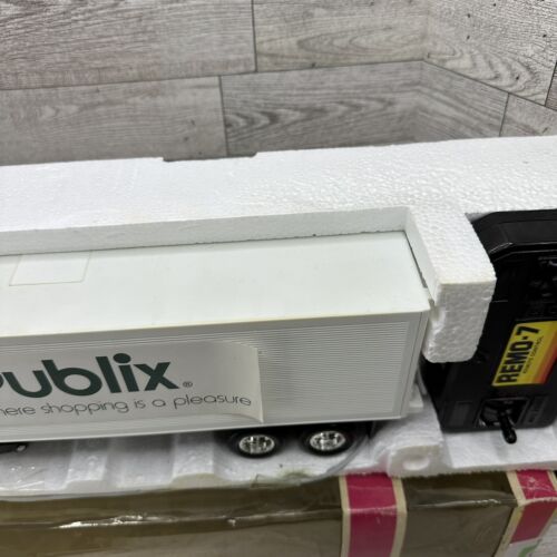 EZTEC Remote Control Semi Truck Publix 18-Wheel Hauler 18” Long Open Box Works - Picture 8 of 23