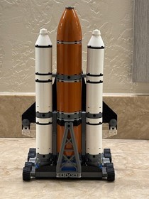 LEGO CITY Spaceport 60080 Missing 1 Fig & 1 Sticker Comes w/ Instructions