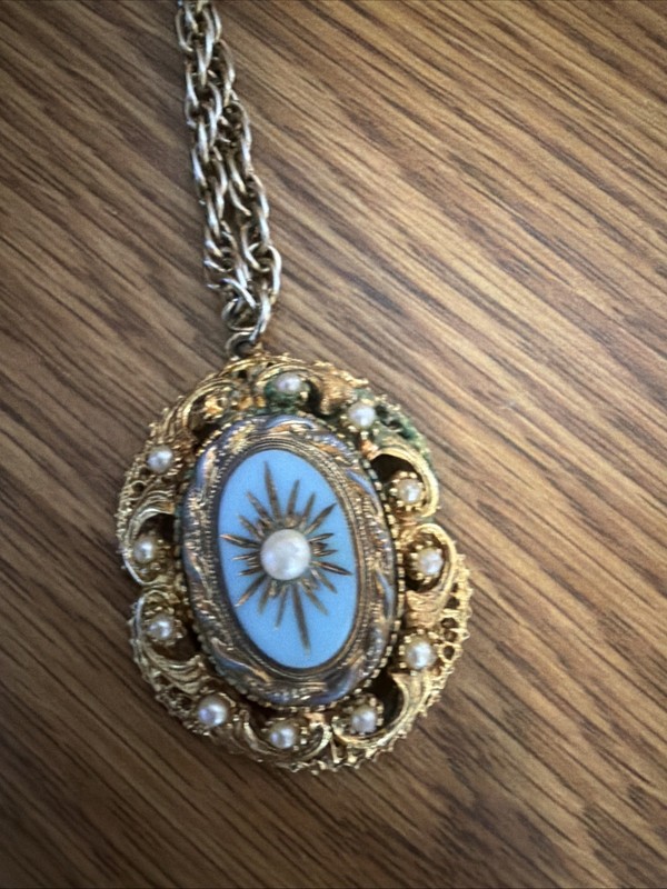Rare Vintage Sphinx Necklace *Read