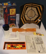 UNUSED VTG 1978 Astro Blast Rocket Booster Set 100% Complete w/ Box HTF NICE 70s