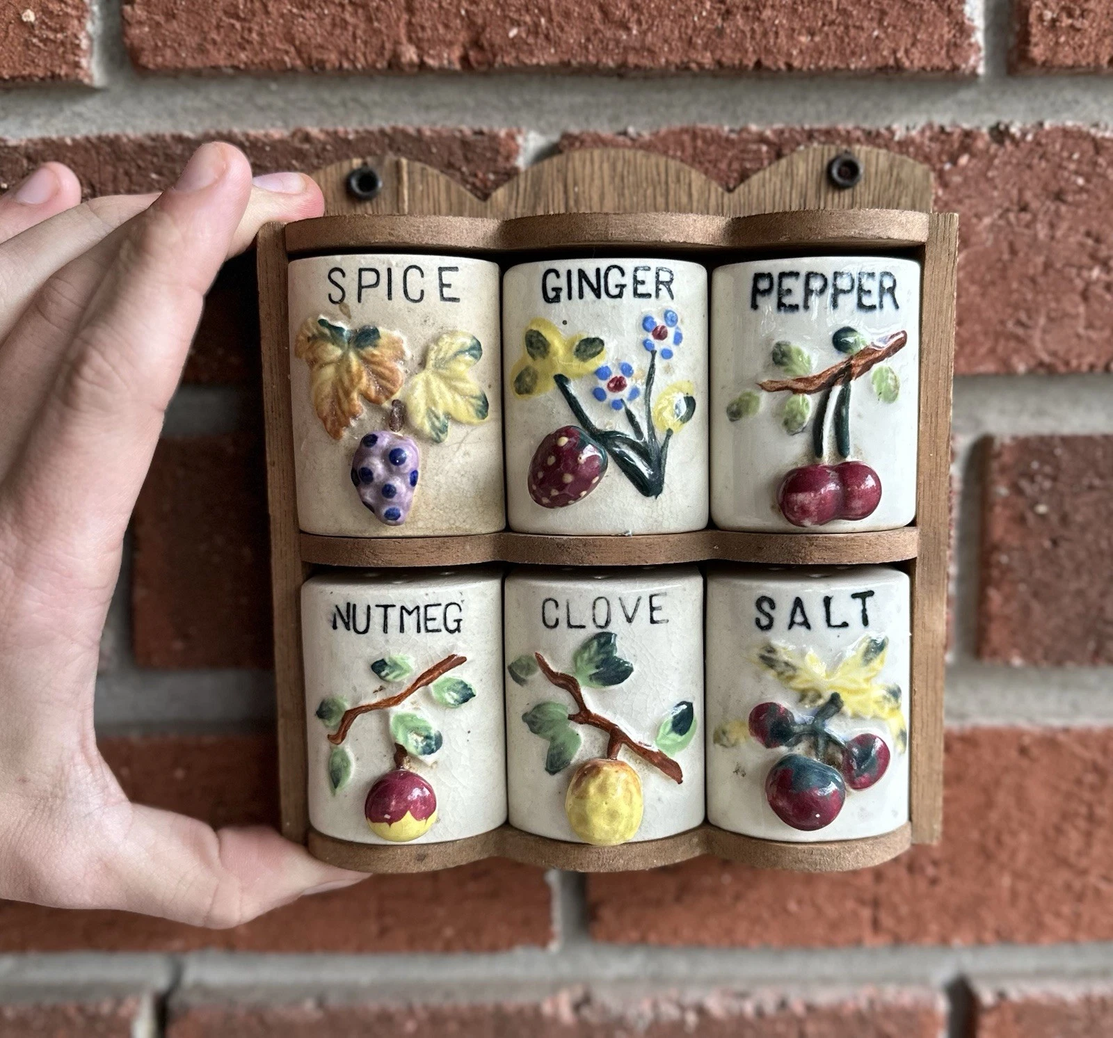 Vintage Wall Mounted Wooden Spice Rack With Six Ceramic Shakers 3D Fruit Motifs