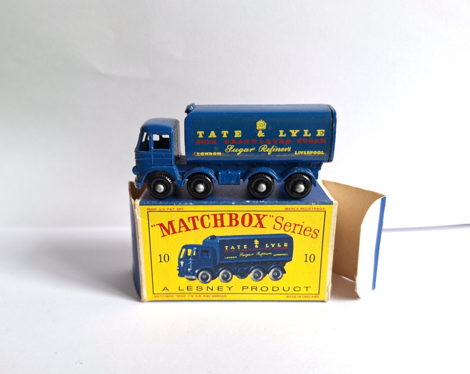 Matchbox 10c, Foden 8 Wheel Truck - Free Price Guide & Review