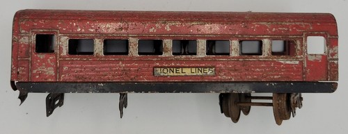 Cuadro y carcasa de coche de pasajeros Lionel 1674-1 calibre O de preguerra Jr. Red Streamliner | Condition: Used