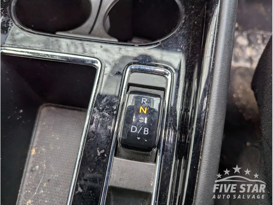 Skoda Enyaq iV Gear Selector RS Electric Motor 220kW (299 HP) 2024 SUV (21-24) - Image 2 of 4