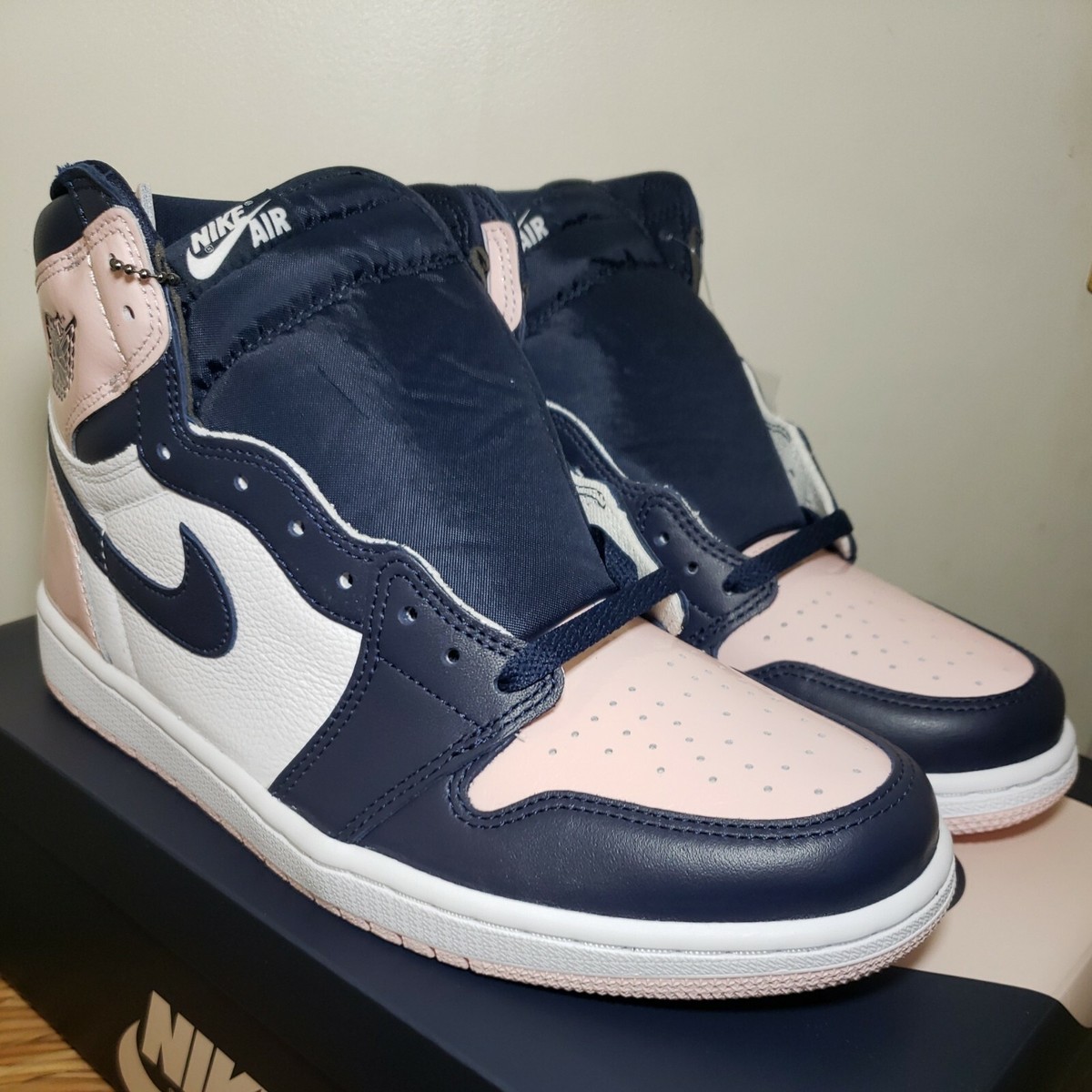 W Air Jordan 1 High OG SE Atmosphere 