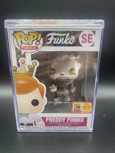 Funko Pop! Vinyl: Freddy Funko - Freddy As Pennywise - Funko Fundays Exclusive