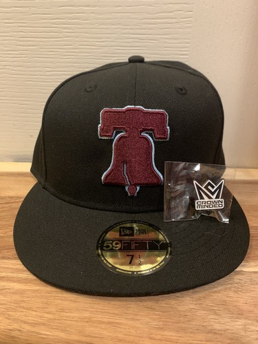 black fitted Bell Logo Icy blue UV | eBay