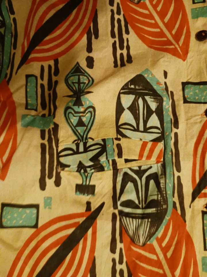 Vintage XL Hawaiian Tiki Surf Shirt with Wood Buttons By Sophista Tiki Togo - Image 2 of 2