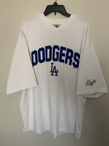 white and blue dodgers jersey