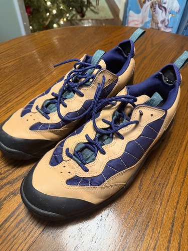 Size 12 - Nike ACG Air Mada Vachetta Tan