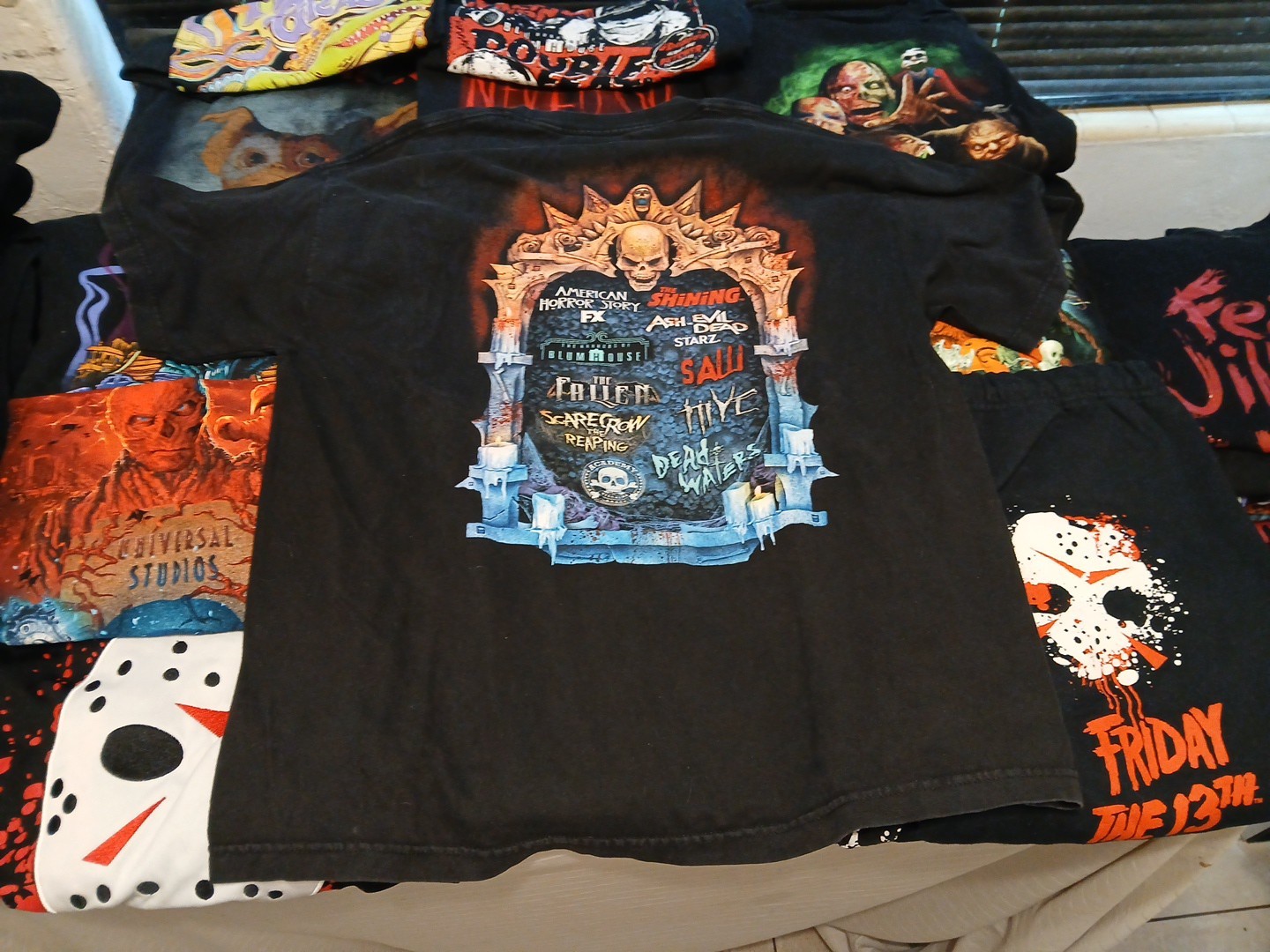 Lot 12 Universal Studios Halloween Horror Nights FRIDAY 13TH Men T-Shirt SZ XL