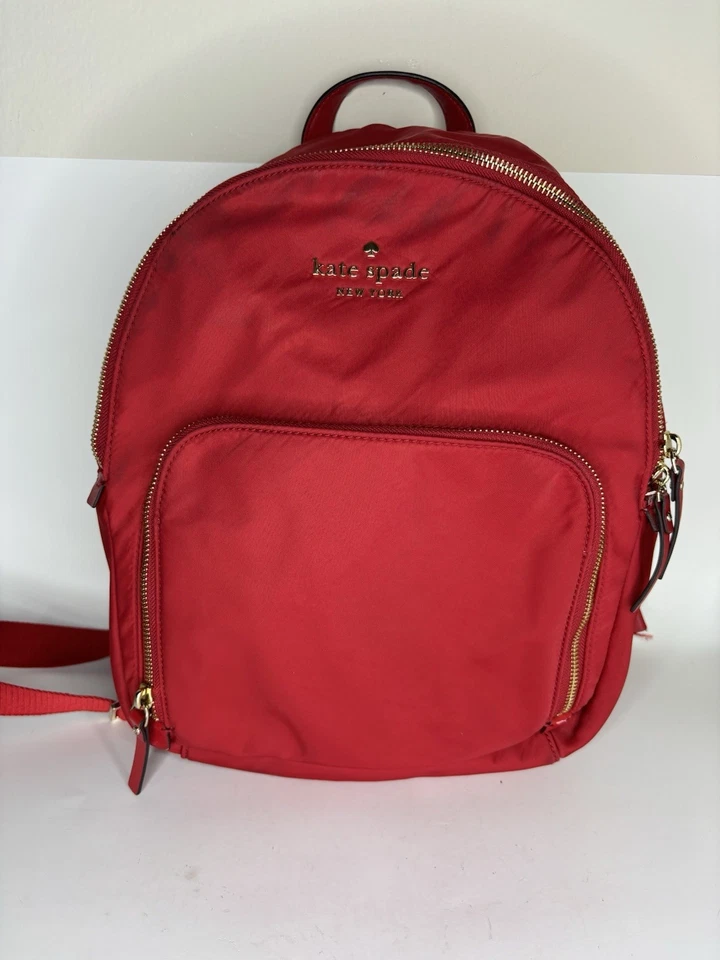 Mochila Kate Spade New York Chelsea Mediana Nylon Color Rojo Usada Foto 4 de 4