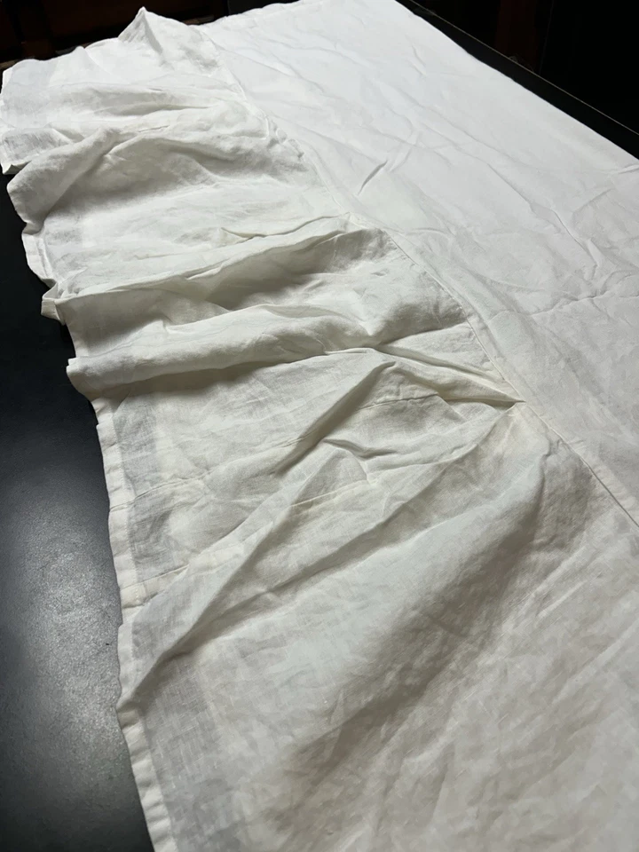 Falda de cuna de lino orgánico lavado marfil Restoration Hardware diestro para bebé y niño Foto 4 de 4