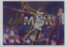 2000-01 Fleer Mystique Middle Men Vince Carter #2MM HOF 1n1c