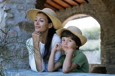 Carla Fracci and her son Francesco wearing straw hats 1978 Historic Old Photo