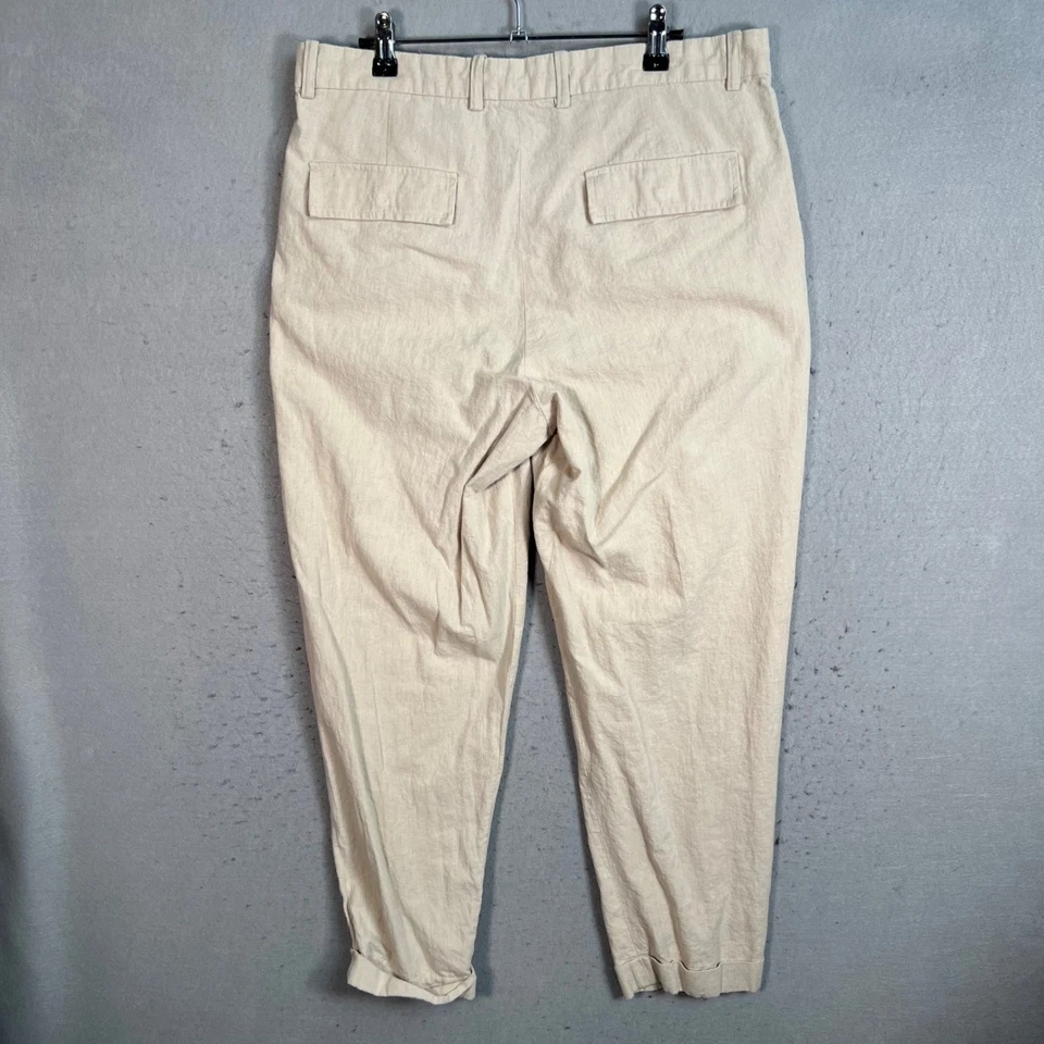 Pantalones plisados de mezcla de lino beige talla 32 de Mango para hombre Foto 2 de 4