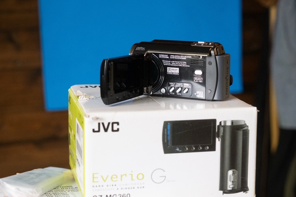 未使用品!!　JVC Everio GZ-HM460　ハンディーカム　NO317 ハイビジョンメモリームービー“Everio（エブリオ）”「GZ‐HM670