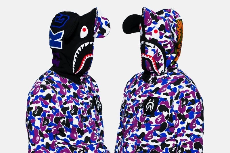 Bape bearbrick best sale hoodie