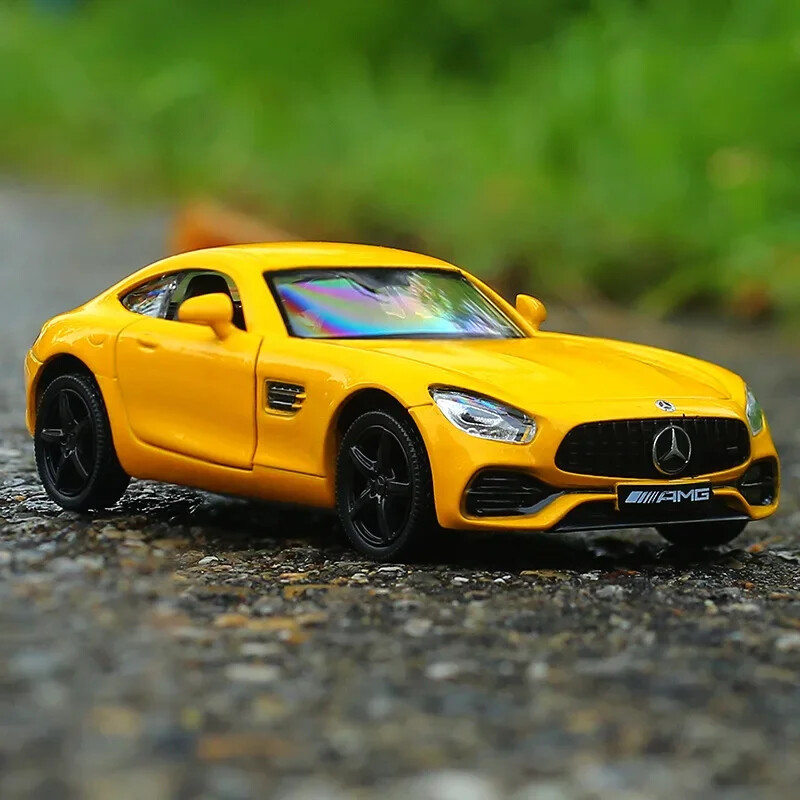 メルセデス・ベンツ AMG GTS イエロー 1/18 オートアート 1/18 AUTOart Mercedes-Benz Mercedes AMG GTS GT S (Yellow) Car