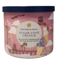 NUEVO Bath & Body Works Sugar Cone Crunch vela de 3 mechas 25-45 horas de combustión 14 oz