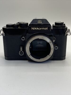 Nikon Nikormat EL analoge Spiegelreflexkamera Body #5588972-49
