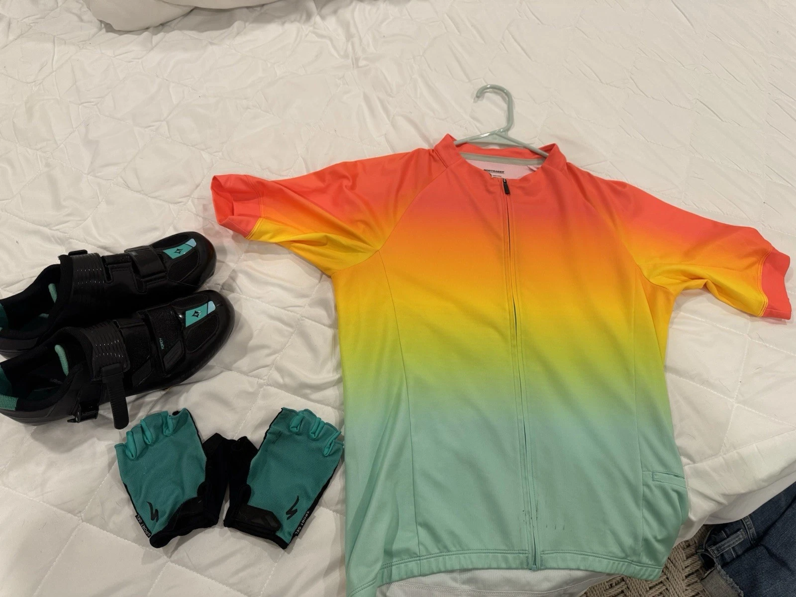 Women’s cycling bundle-Trek Jersey With Specialized Shoes And Matching Gloves