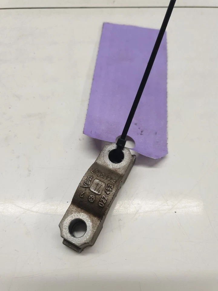 TAPA COJINETE ÁRBOL DE LEVAS VOLKSWAGEN PASSAT R36 2006-2012 Foto 3 de 3